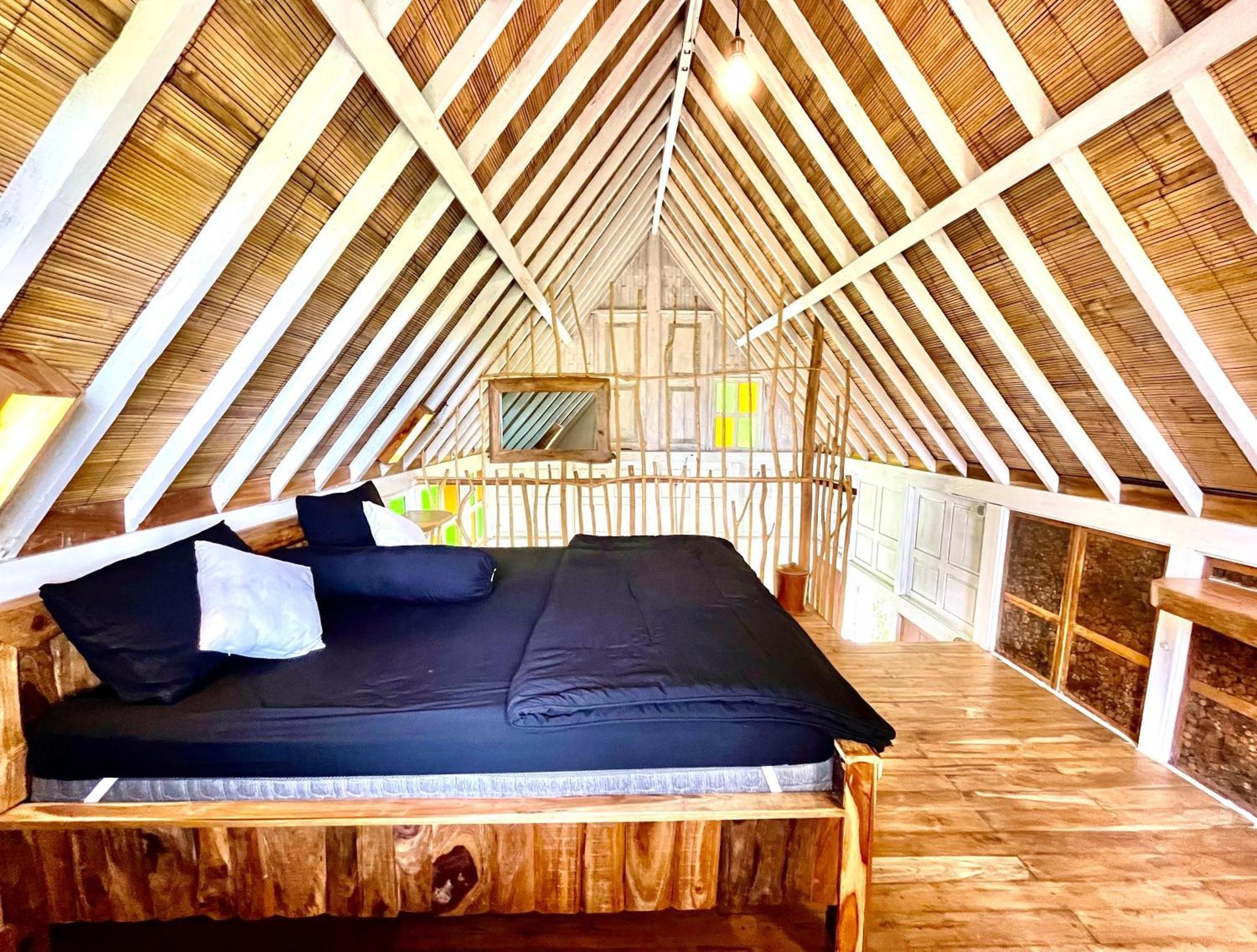 Pondok Is Oke Villa Scenic View Banyuwangi  Buitenkant foto